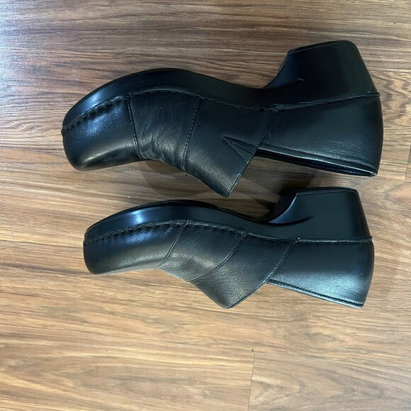 Dansko Tinley Women Size 38  Black Leather Professional Medical Clogs Unique - Picture 5 of 7
